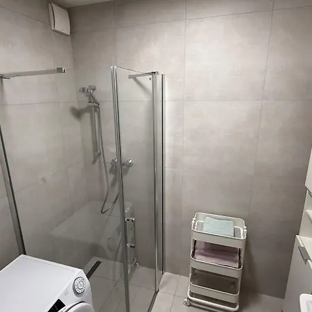 Amg Halalovka Apartamento Trenčín