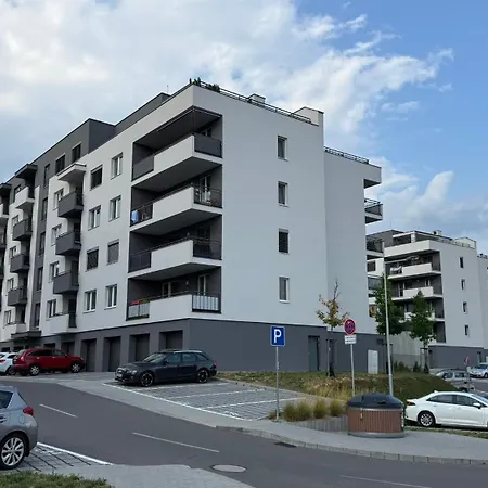 Amg Halalovka * Trenčín